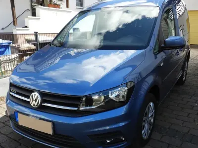 Gebraucht VW Caddy Trendline 122 PS (89 kW) 2016 Blau Van / Kleinbus