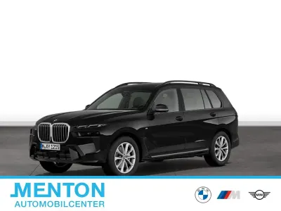 Gebraucht BMW X7 381 PS (280 kW) 2026 Schwarz SUV