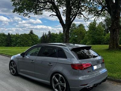 Gebraucht Audi RS3 400 PS (294 kW) 2019 Grau Limousine