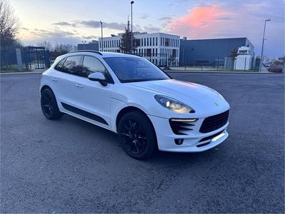 Gebraucht Porsche Macan S 258 PS (189 kW) 2015 Weiß SUV