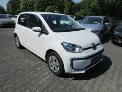 Gebraucht VW e-up! 61 kW (83 PS) 2021 Weiss Kleinwagen