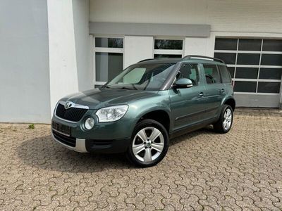 gebraucht Skoda Yeti 2.0 TDI Family AHK Navi Sitzhzg. Bi-Xenon