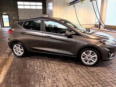 Gebraucht Ford Fiesta Titanium 101 PS (74 kW) 2022 Grau Kleinwagen
