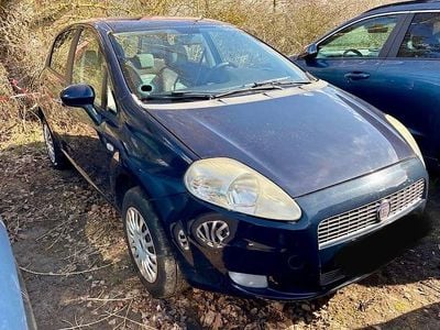 Gebraucht Fiat Grande Punto 77 PS (56 kW) 2009 Blu lancia/suggestivo/fontana Kleinwagen