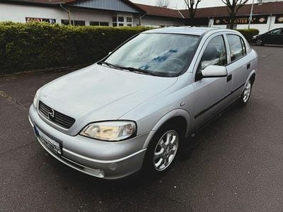Gebraucht Opel Astra Selection 101 PS (74 kW) 2002 Silber Limousine