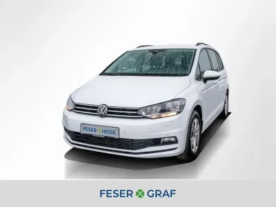 Gebraucht VW Touran Comfortline 150 PS (110 kW) 2022 Weiß Van / Kleinbus