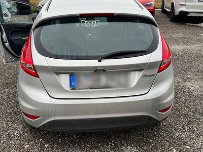 Gebraucht 2009 Ford Fiesta Trend Kleinwagen | 4.000 € (Fairer Preis)