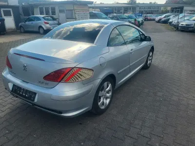 Gebraucht Peugeot 307 CC Sport 140 PS (102 kW) 2008 Silber Cabrio