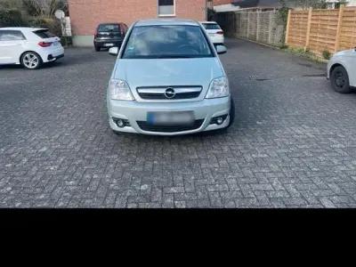 Second-hand Ford Ka 90 CP (66 kW) 2009 Gri Hatchback