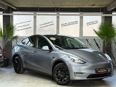 Second-hand Tesla Model Y 378 kW (514 CP) 2023 Gri SUV