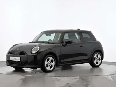 Usata Mini Cooper Classic 156 CV (114 kW) 2024 Nero Utilitaria