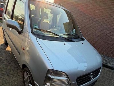 Gebraucht Opel Agila 58 PS (42 kW) 2000 Silber Van / Kleinbus