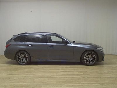 Gebraucht BMW 318 M Sport 150 PS (110 kW) 2022 Grau Kombi