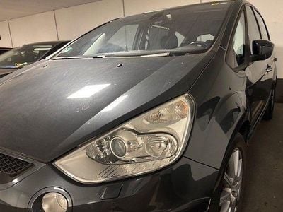 Gebraucht Ford S-MAX Titanium 160 PS (117 kW) 2008 Grau Van / Kleinbus