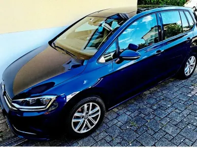 Gebraucht VW Golf VII 130 PS (95 kW) 2019 Blau Limousine