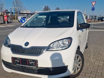Gebraucht Skoda Citigo Active 60 PS (44 kW) 2019 Weiß Kleinwagen