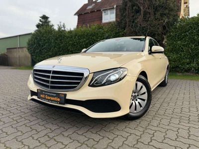 gebraucht Mercedes E200 d 9G-TRONIC LederNaviSchiebedach Kamera LED