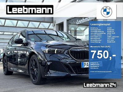 Gebraucht BMW 520 M Sport 197 PS (144 kW) 2025 Schwarz Kombi