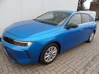 Gebraucht Opel Astra Elegance 131 PS (96 kW) 2023 Kobaltblau Limousine