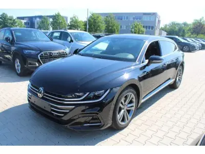 Gebraucht VW Arteon R-line 150 PS (110 kW) 2023 Deep black perleffekt (metallic) Kombi