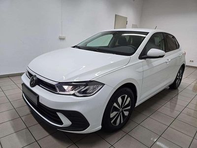 Pure white Gebraucht 2023 VW Polo Move Kleinwagen | 17.490 € (Fairer Preis)