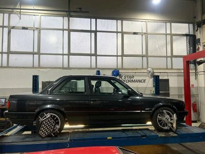 gebraucht BMW 320 i E30 Topzustand