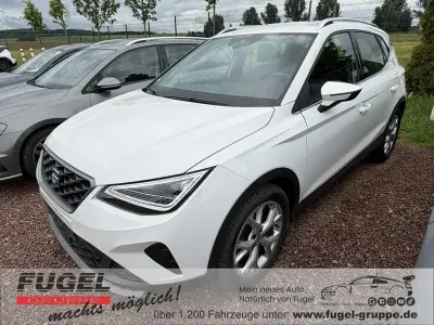 Gebraucht Seat Arona FR Sport 110 PS (80 kW) 2023 "candy" weiss SUV