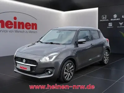 Usata Suzuki Swift Comfort 83 CV (61 kW) 2021 Grigio Utilitaria