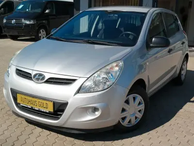 Brugt Hyundai i20 Classic 77 HK (56 kW) 2010 Sølv Hatchback