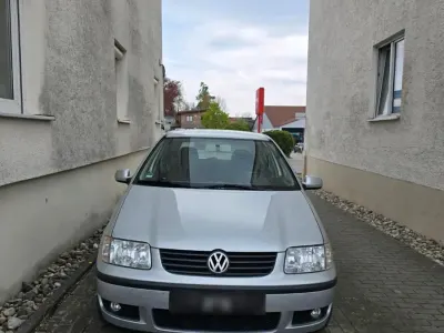 Usata VW Polo 75 CV (55 kW) 2001 Argento Utilitaria