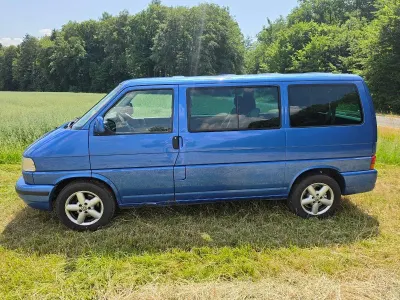 Gebraucht VW Multivan 151 PS (111 kW) 1999 Blau Van / Kleinbus