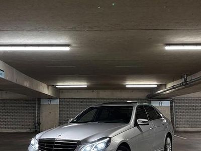 Gebraucht 2013 Mercedes E400 Limousine | 24.500 €