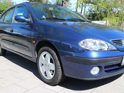 gebraucht Renault Mégane 1.6 Authentique