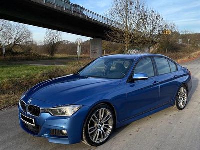 Blau Gebraucht 2013 BMW 330 M Sport Limousine | 19.700 € (Fairer Preis)