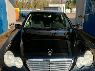 Second-hand Mercedes C220