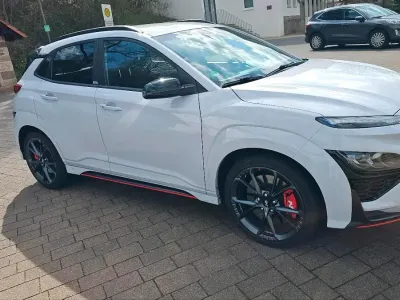 Gebraucht Hyundai Kona 280 PS (205 kW) 2021 Blau SUV
