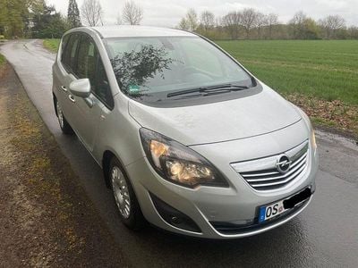 Usado Opel Meriva Innovation 120 HP (88 kW) 2013 Prateado Monovolume