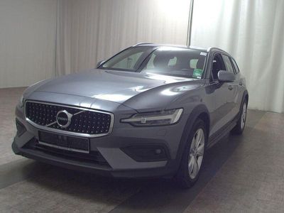 Usata Volvo V60 CC Pro 197 CV (144 kW) 2021 Grigio Station wagon