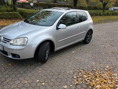 Usata VW Golf V 75 CV (55 kW) 2007 Argento Utilitaria