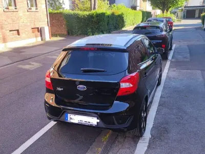 Second-hand Ford Ka 86 CP (63 kW) 2019 Negru Berlinǎ