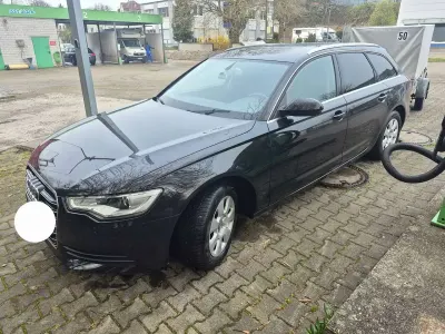 Gebraucht Audi A6 177 PS (130 kW) 2012 Schwarz Kombi