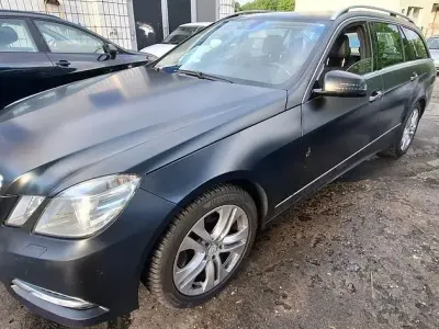 Używany Mercedes E300