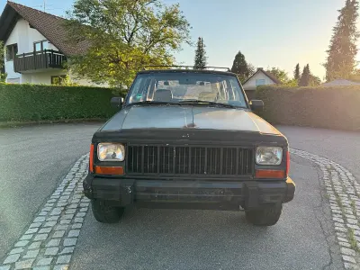Gebraucht Jeep Cherokee Limited 171 PS (125 kW) 1989 Schwarz SUV