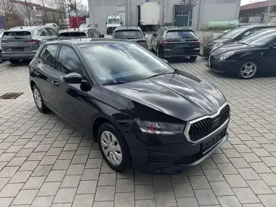 Używany Skoda Fabia Active 65 KM (47 kW) 2022 Czarny Hatchback