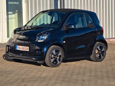 Blau Gebraucht 2022 Smart ForTwo Electric Drive Passion Coupé | 10.890 € (Fairer Preis)