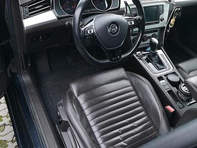 Usata VW Passat 120 CV (88 kW) 2015 Nero Station wagon
