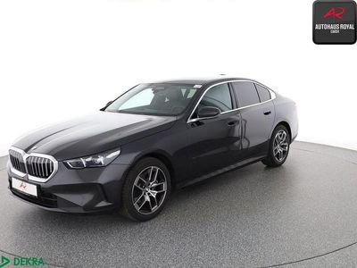 Sophistograu Gebraucht 2024 BMW 520 Sport Line Limousine | 51.880 € (Etwas zu teuer)