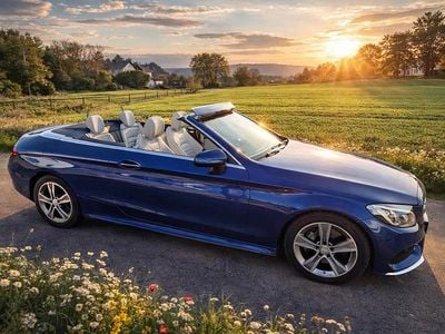Gebraucht Mercedes C220 AMG 170 PS (125 kW) 2018 Blau Cabrio