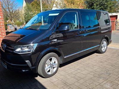 Gebraucht VW Multivan Highline 204 PS (150 kW) 2017 Schwarz Van / Kleinbus