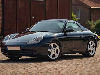 Porsche 911 Carrera Cabriolet